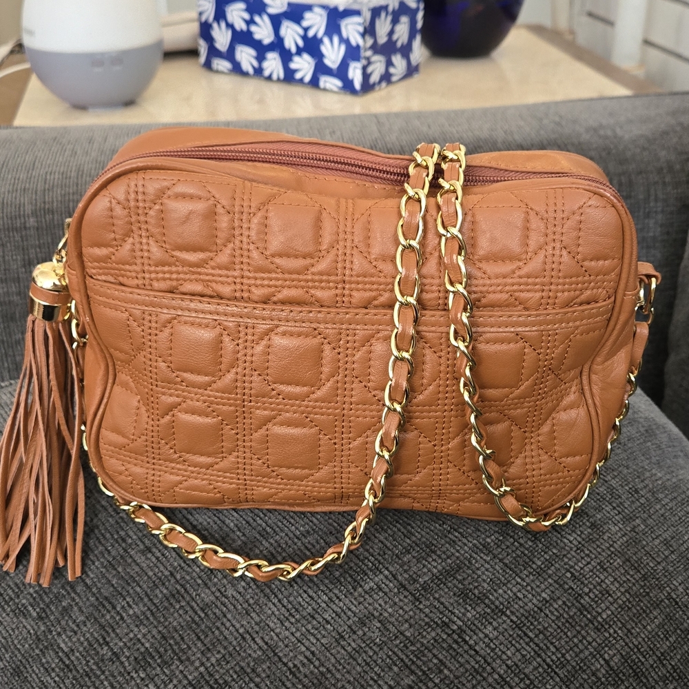 Paradox Tan Quilted Crossbody Camera Bag EUC